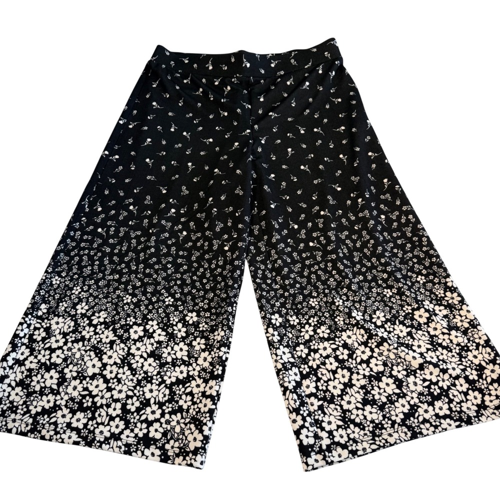 Isaac‎ Mizrahi Live M Women's Ditsy Floral Printed Pebble Knit Culottes Black